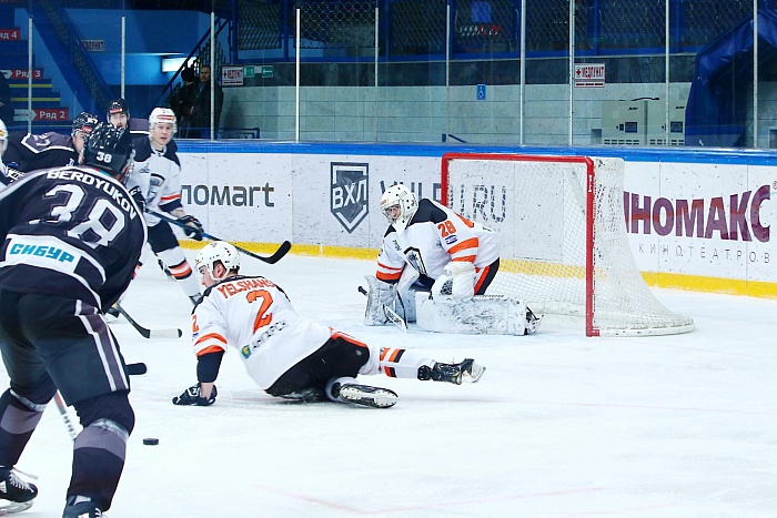 ХК «Рубин» пригласил Анаркулова на просмотровый контракт