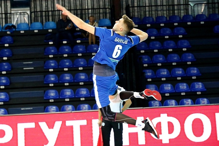 Баннов набрал больше всех очков