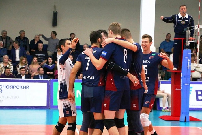 «Факел» пробился в квартет претендентов