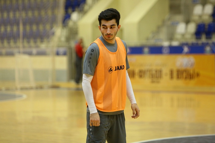 Исполнительный директор МФК «Тюмень» Денис Харин: «Мы взяли курс на омоложение состава, поэтому нам нужны такие игроки, как Гиорги Гавтадзе»