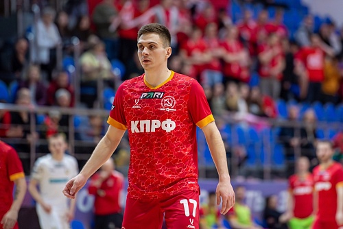 Президент мини-футбольного клуба «Тюмень» Александр Попов: «Не знаю, почему в КПРФ так легко отпустили Сергея Орлова»