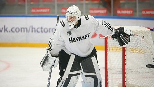 Бывший  вратарь тюменского "Рубина" Алексей Щетилин отразил 110 бросков