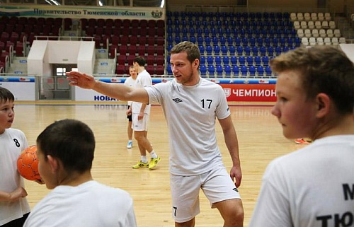 Николай Переверзев сделал дубль в матче с «Арсибом»