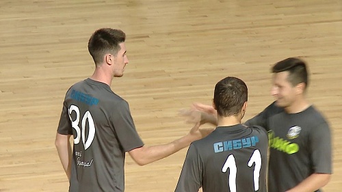 Обзор матча МФК "Тюмень" - "Ухта" - 8:2 (3:1).