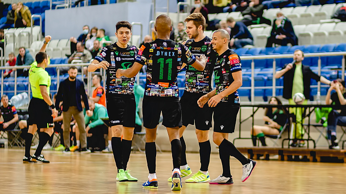 Бывшую команду Евгения Осинцева покинули все бразильские легионеры