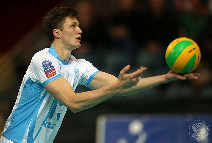 Игорь Кобзарь: «После матчей больше советуюсь с отцом»