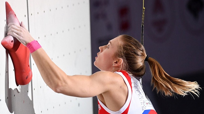 Всероссийский турнир по скалолазанию в Тюмени продолжат скоростники