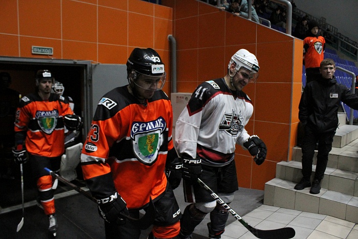 Ангарский ХК «Ермак» может покинуть чемпионат ВХЛ и перейти в МХЛ