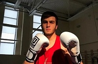 Тюменский боксёр Эмин Хатаев: «Стал подходить к боям на ринге более хладнокровно»