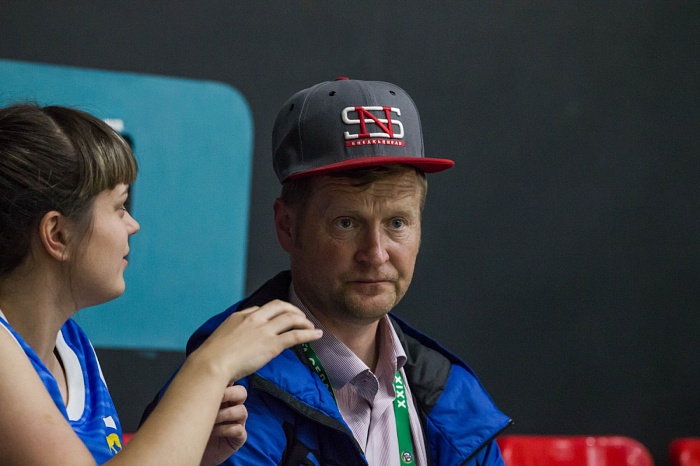 Тренер сборной Исетского района по баскетболу Александр Афонечкин: «Не могу вести себя эмоционально, иначе моя команда может получить фол»