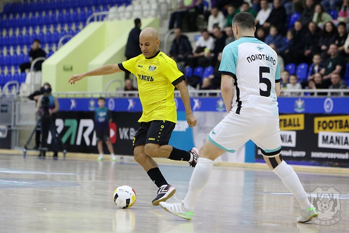 Гол Афранио помог «горожанам» одержать победу в зимнем чемпионате области по футболу среди ветеранов