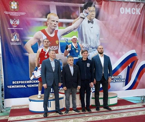 На турнире олимпийского чемпиона завоевали пять медалей