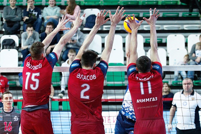 «Факел» продлил победную серию