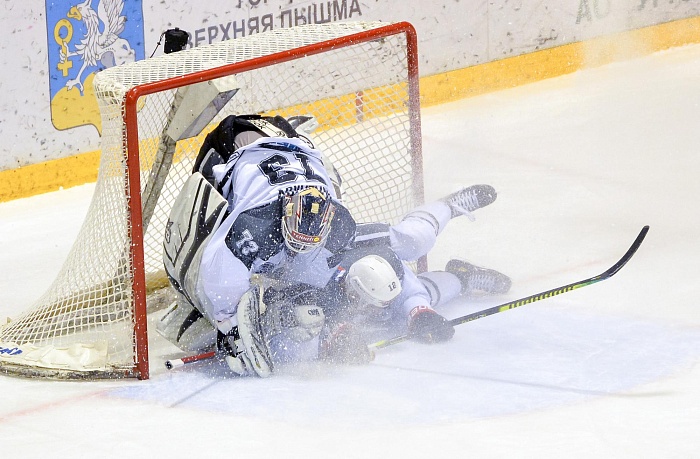 Егор Бабенко заставил дрогнуть вратаря «Горняка»!