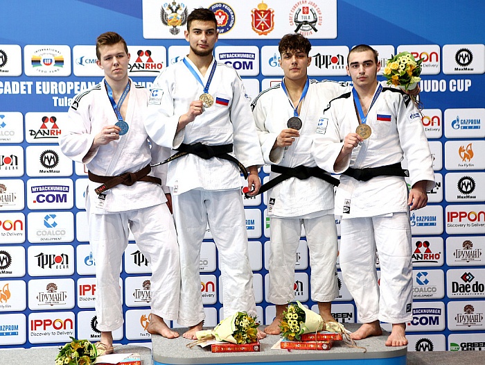 Первого соперника на Кубке Европы победил за 21 секунду