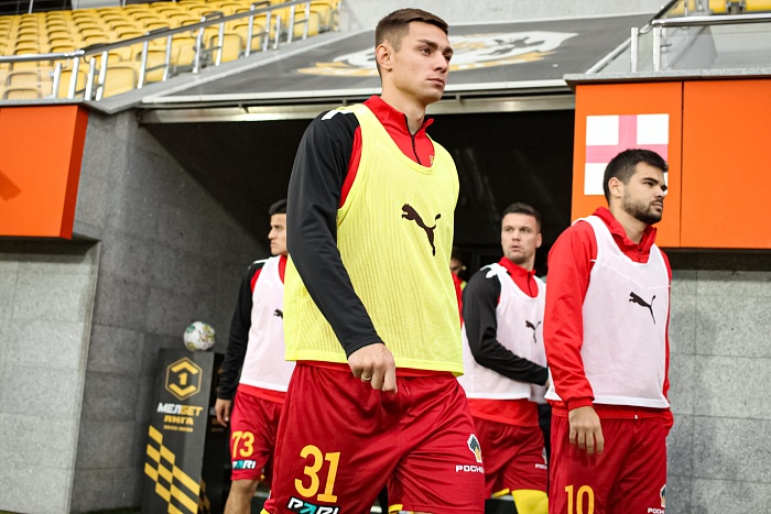 Защитник футбольного клуба «Арсенал» Кирилл Большаков: «Тщательно готовились к матчу и очень хотели обыграть тюменцев»
