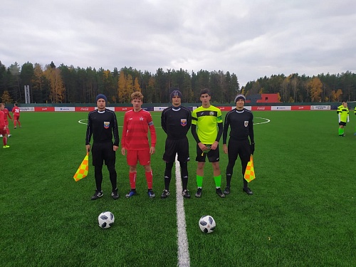 Вышли в полуфинал!