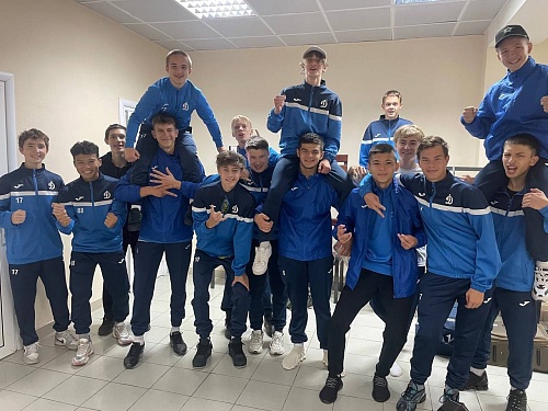 Футболисты тюменского «Юпитера» крупно уступили омскому «Динамо»