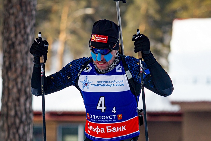 Триумф сборной Свердловской области в смешанной эстафете на Спартакиаде по биатлону, а тюменцы благодаря Александру Логинову были близки к бронзе