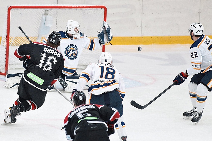 Фото Владимира ОГНЁВА