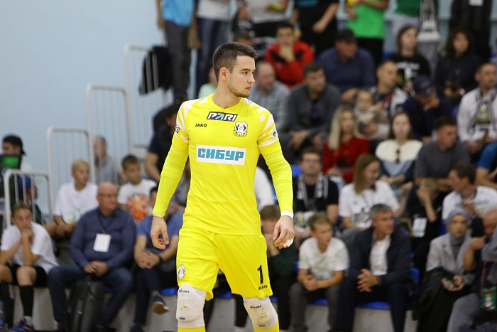 Вратарь мини-футбольного клуба «Тюмень» Денис Субботин: «Играть ногами заставят современные реалии, либо твоё место в стартовом составе займёт кто-то другой»