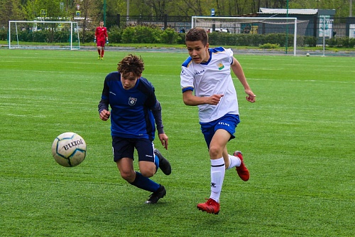 Футбольный клуб «Тюмень-2008» на выезде обыграл соперников из «Челябинска» в первенстве страны среди юношей