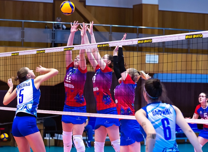 Матч с лидером тюменки довели до тай-брейка