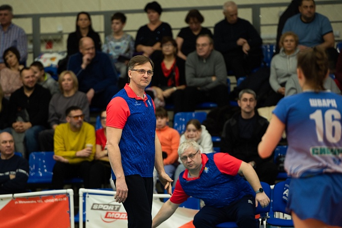 Старший тренер женской волейбольной команды «Тюмень» Борис Якимушкин: «Второй матч нужно было выигрывать кровь из носу»