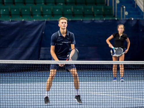 Тюменцы выиграли микст в Ханты-Мансийске!