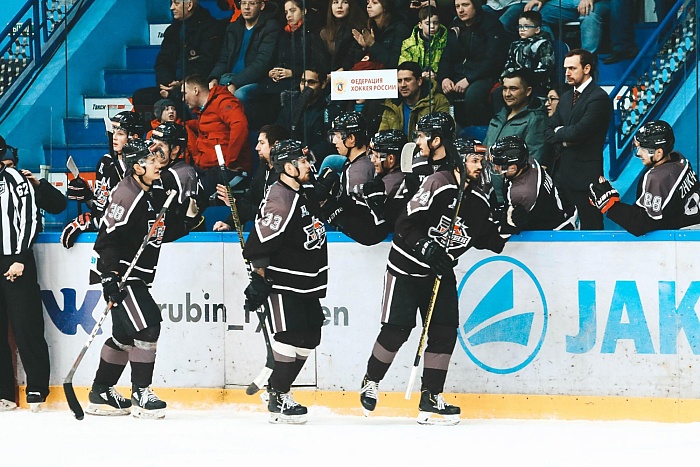 Дмитрий Гиберт: «Хорошо себя зарекомендовала оксолиновая мазь»