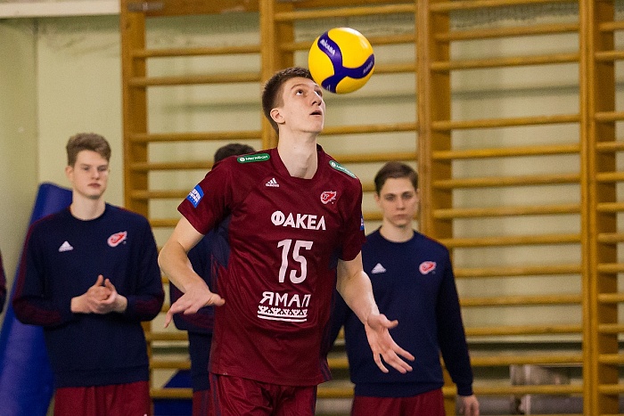 «Факел» продлил  победную серию