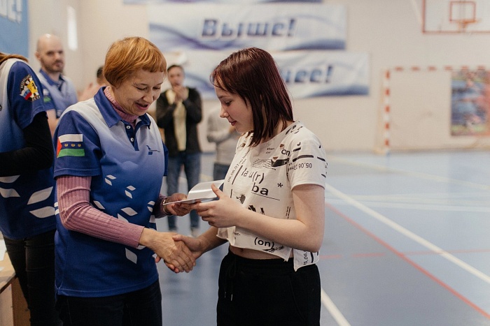 Тюменские школьники начали «Дартс Лигу»