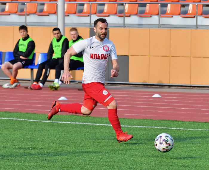 ФК «Тюмень-2» уступил на выезде «ИЛЬПАРу», а курганский «Тобол» дома проиграл «Металлургу» из Аши