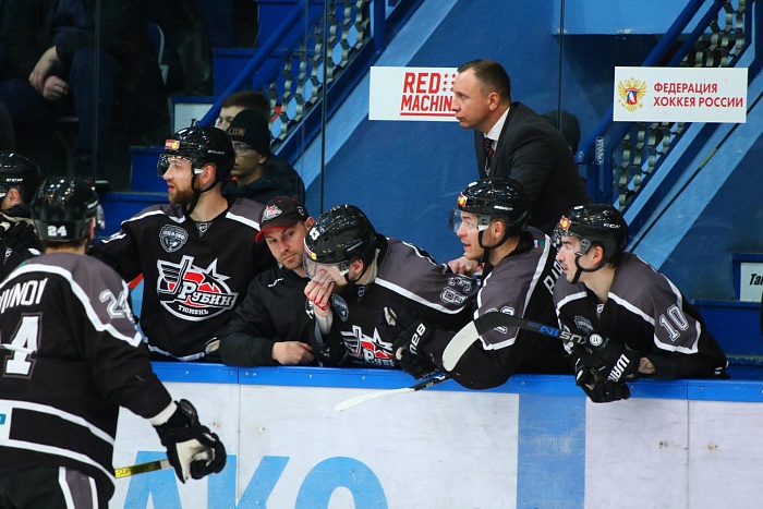 Трижды в «регулярках» выигрывали минимум 40 матчей