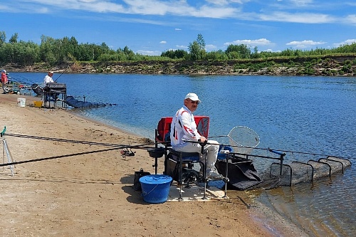 Рыбаки соперничали на Туре