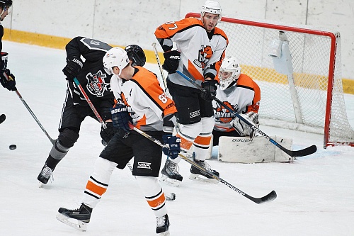 «Спутник» исчез с хоккейной орбиты