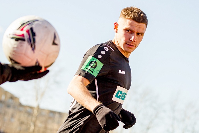 Полузащитник футбольного клуба «Тюмень» Никита Касаткин: «На наших трибунах всегда было хорошо, а стало ещё лучше»