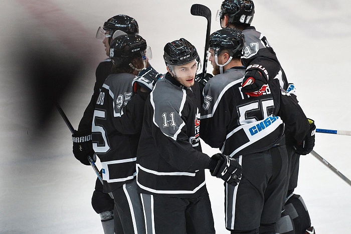 Фото Владимира ОГНЁВА