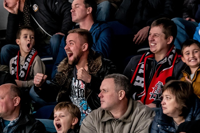 «Рубин» победил в Ангарске и вернулся на первое место! (ВИДЕОТРАНСЛЯЦИЯ)