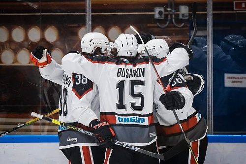 Продолжение полуфинальной битвы смотрите на тюменском ТВ