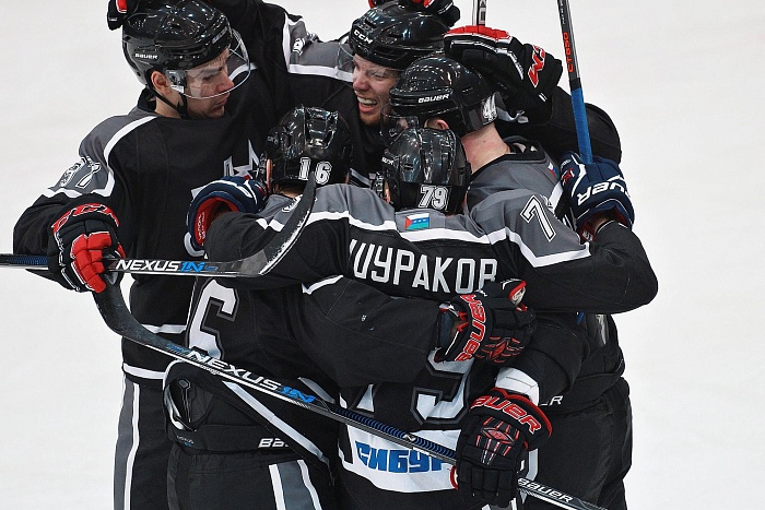 Фото Владимира ОГНЁВА