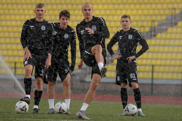 Первое поражение футбольного клуба «Тюмень» в 2023-м году