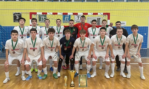 Юные тюменцы заслужили бронзу и путёвку на финал первенства России