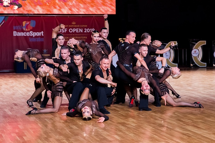 Танцоры «Веры» взяли мировое серебро