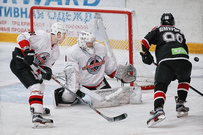 Фото Владимира ОГНЁВА