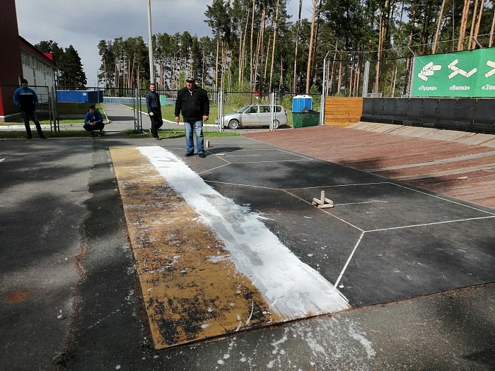 В райцентре победили тавдинские городошники