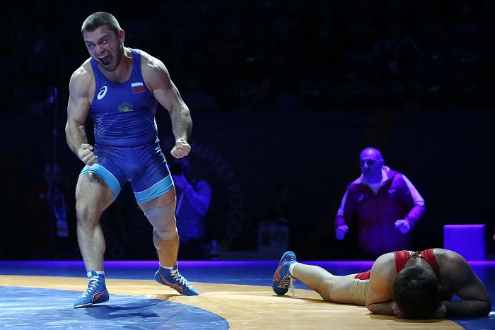 На калининградском ковре блистал Давит