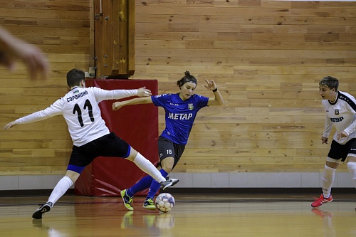 Тюменки стартовали с двух домашних викторий