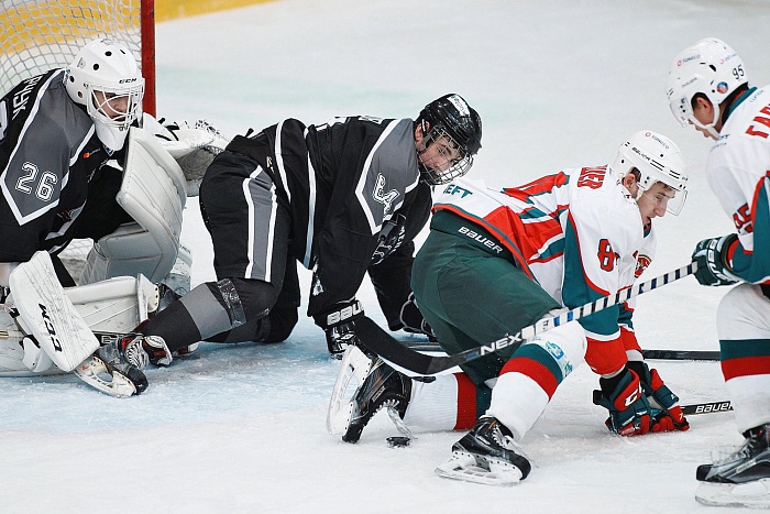 Фото Владимира ОГНЁВА