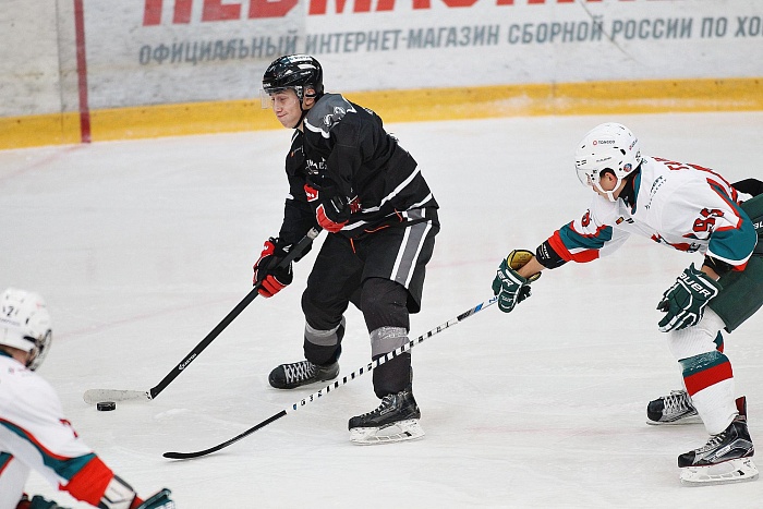 Фото Владимира ОГНЁВА